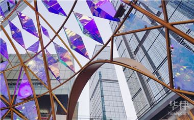 股民贷款炒股合法吗？其合法性与风险性交织探讨