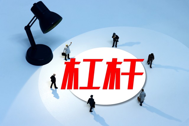 A股融资融券杠杆使用_在线股票杠杆_但斌投资策略